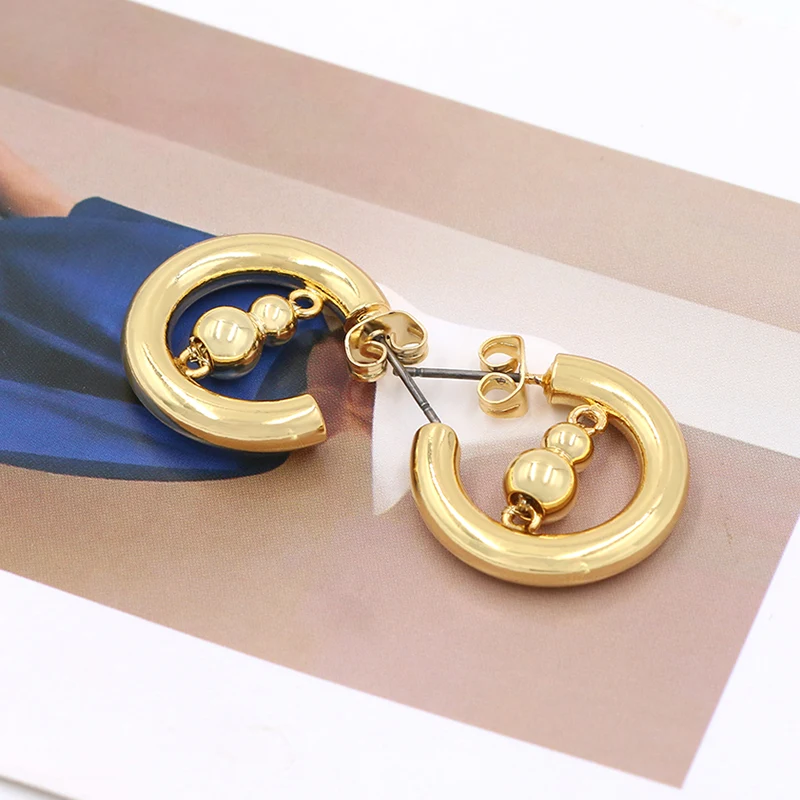 Gold Plated Brass C-shaped Gourd Earrings